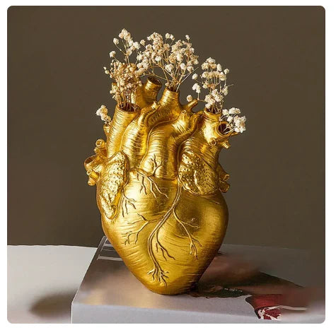 Pack of 10, Heart-shaped Flower Vases Ingenious Sculpture with a Heart Shape Customised Resin Vase with a Heart Shape for Desktop or Home Decor